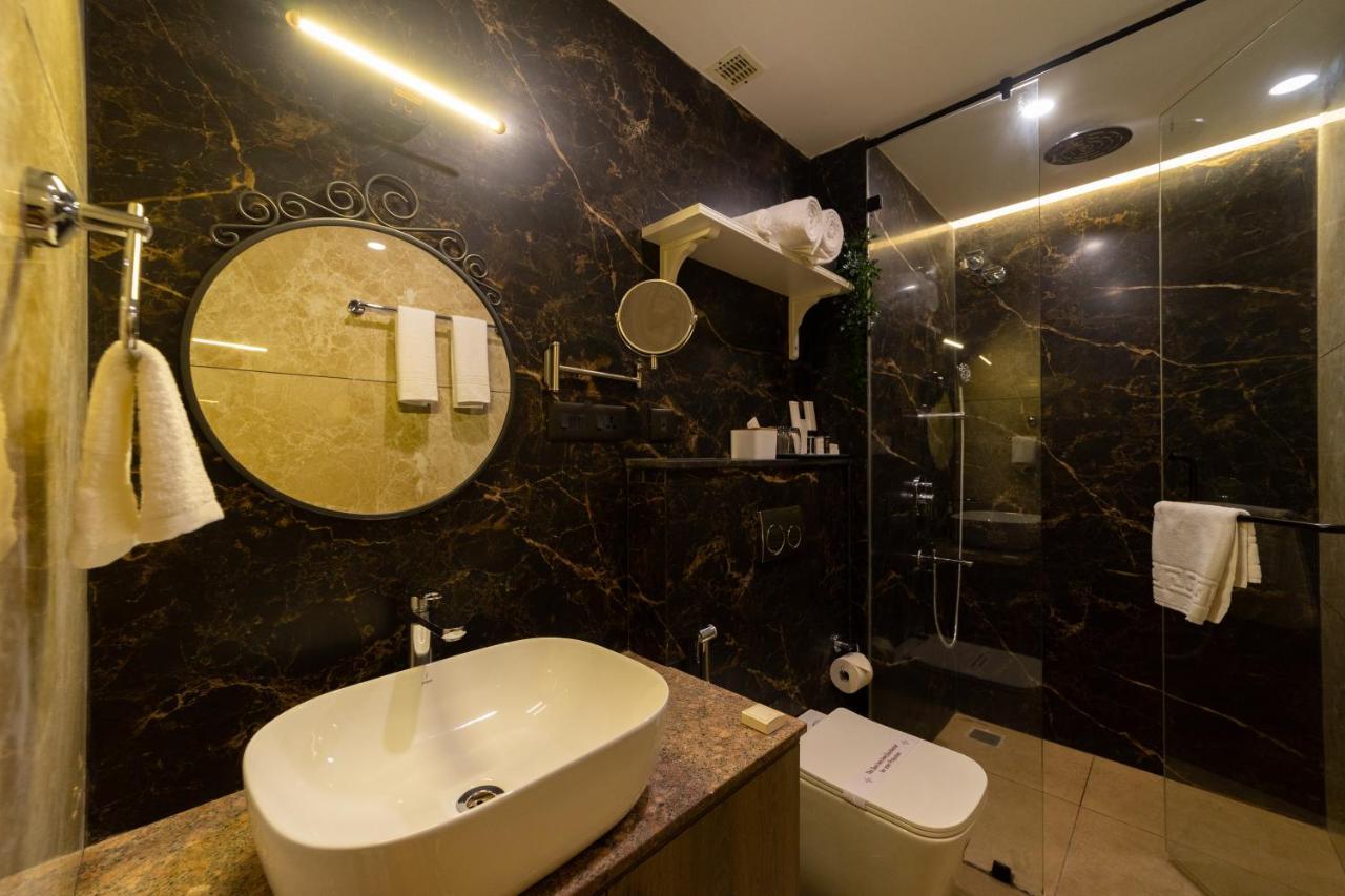 De Fleur Hotel Puduccseri Kültér fotó